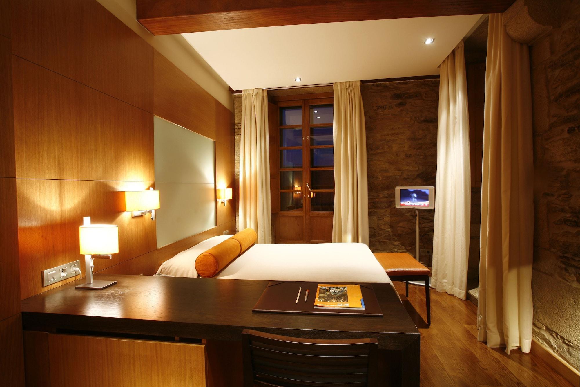 Hotel Altair Сантяго де Компостела Екстериор снимка