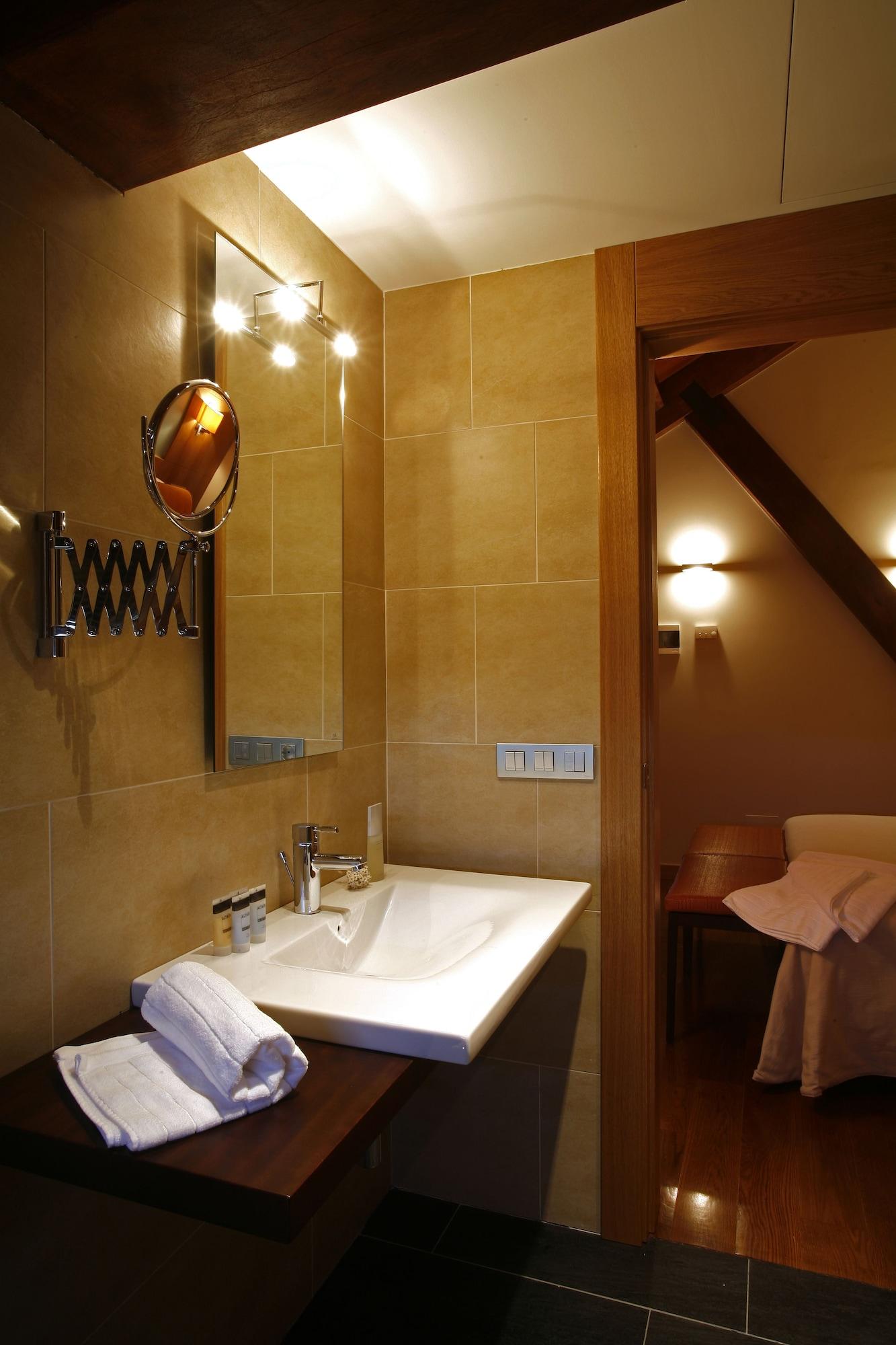 Hotel Altair Сантяго де Компостела Екстериор снимка