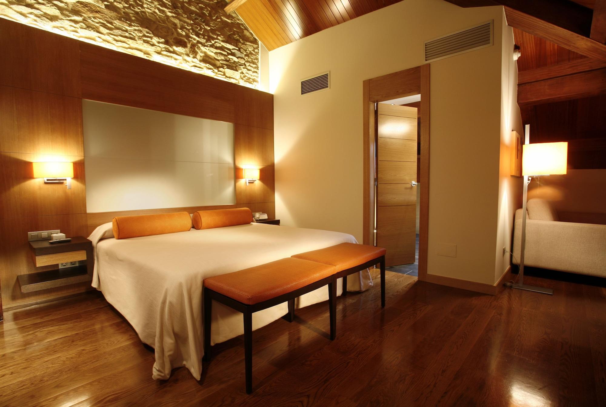Hotel Altair Сантяго де Компостела Екстериор снимка